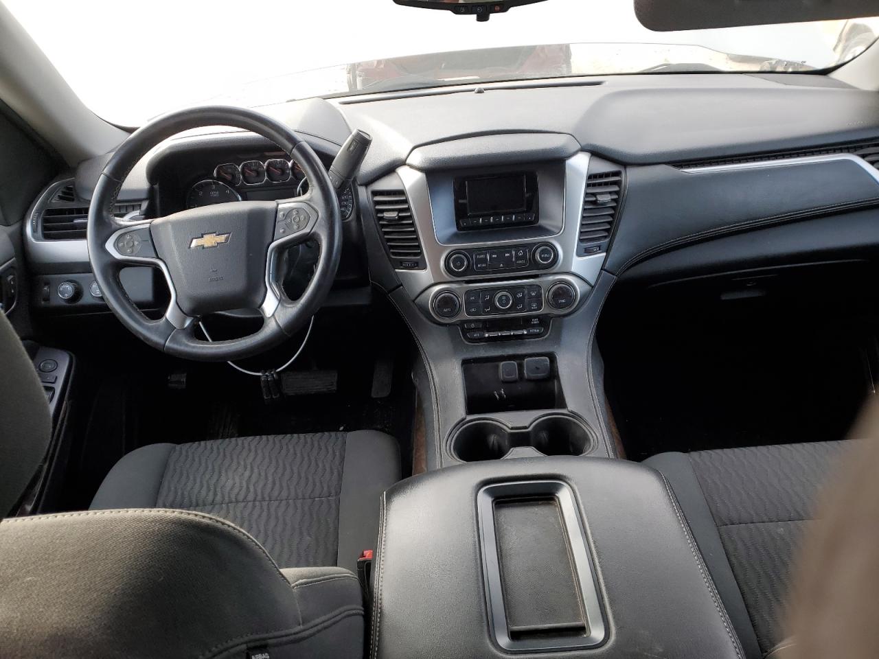 2015 Chevrolet Suburban - Image 8