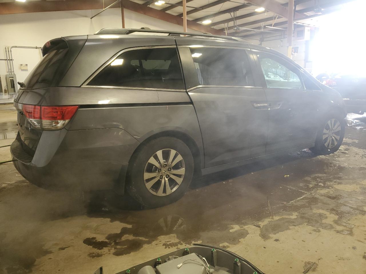 2016 Honda Odyssey - Image 3