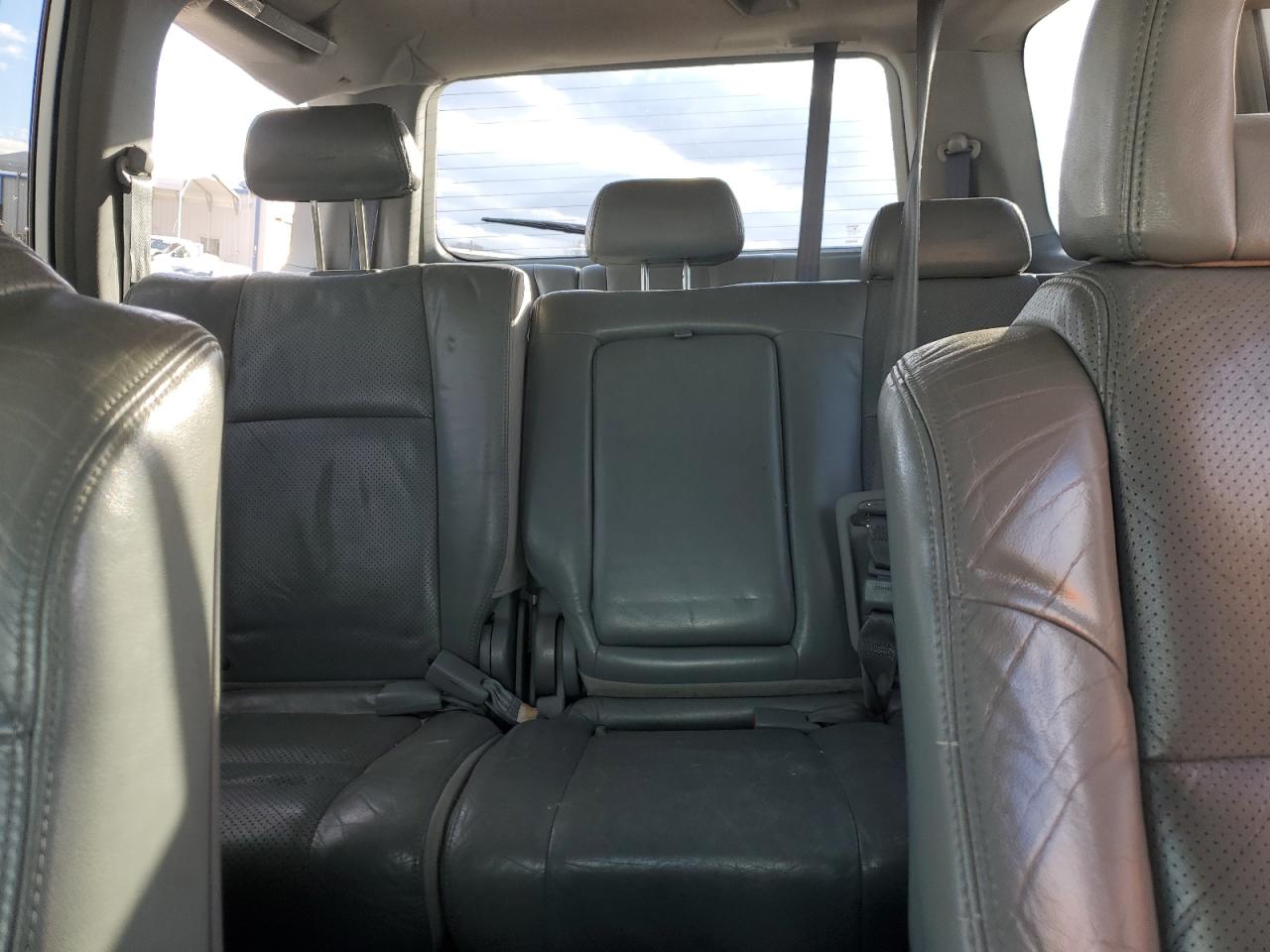 2004 Honda Pilot - Image 10