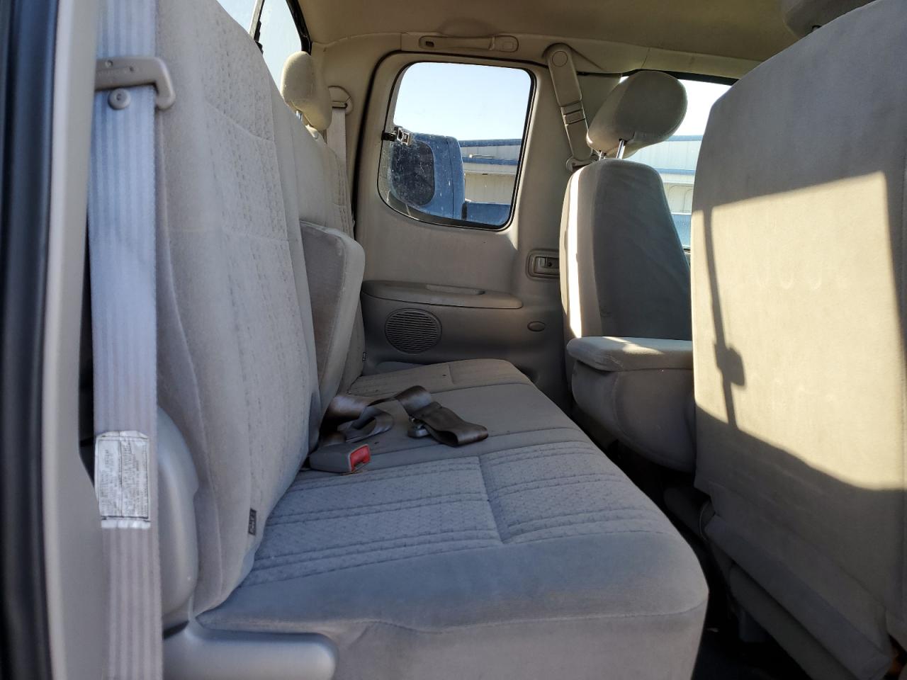 2003 Toyota Tundra - Image 10
