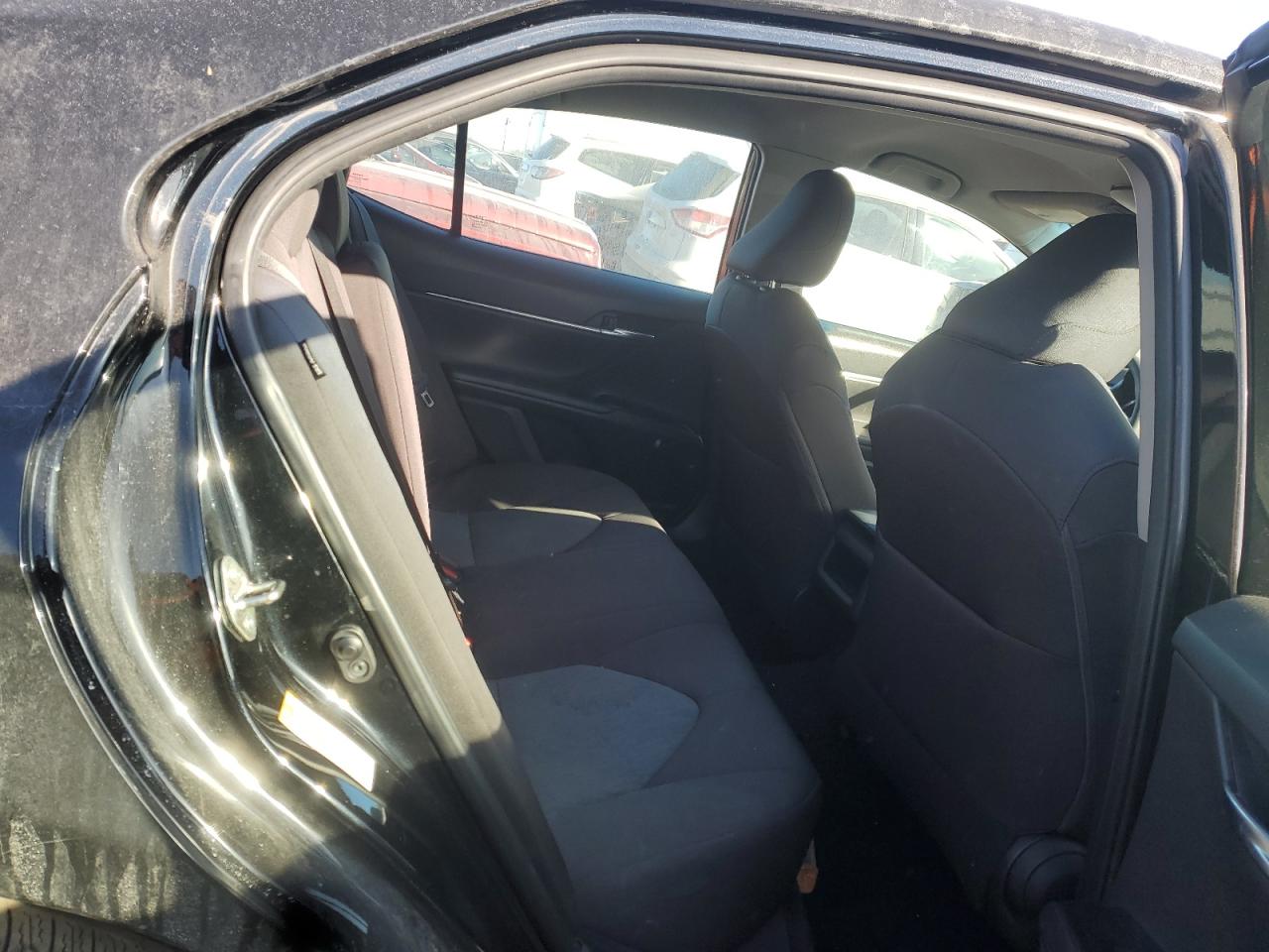 2018 Toyota Camry - Image 10