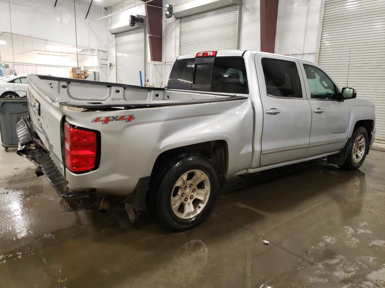 2015 Chevrolet Silverado - Image 3
