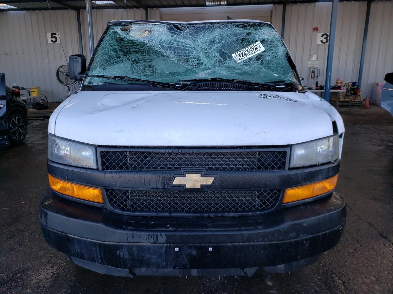 2022 Chevrolet Express - Image 5