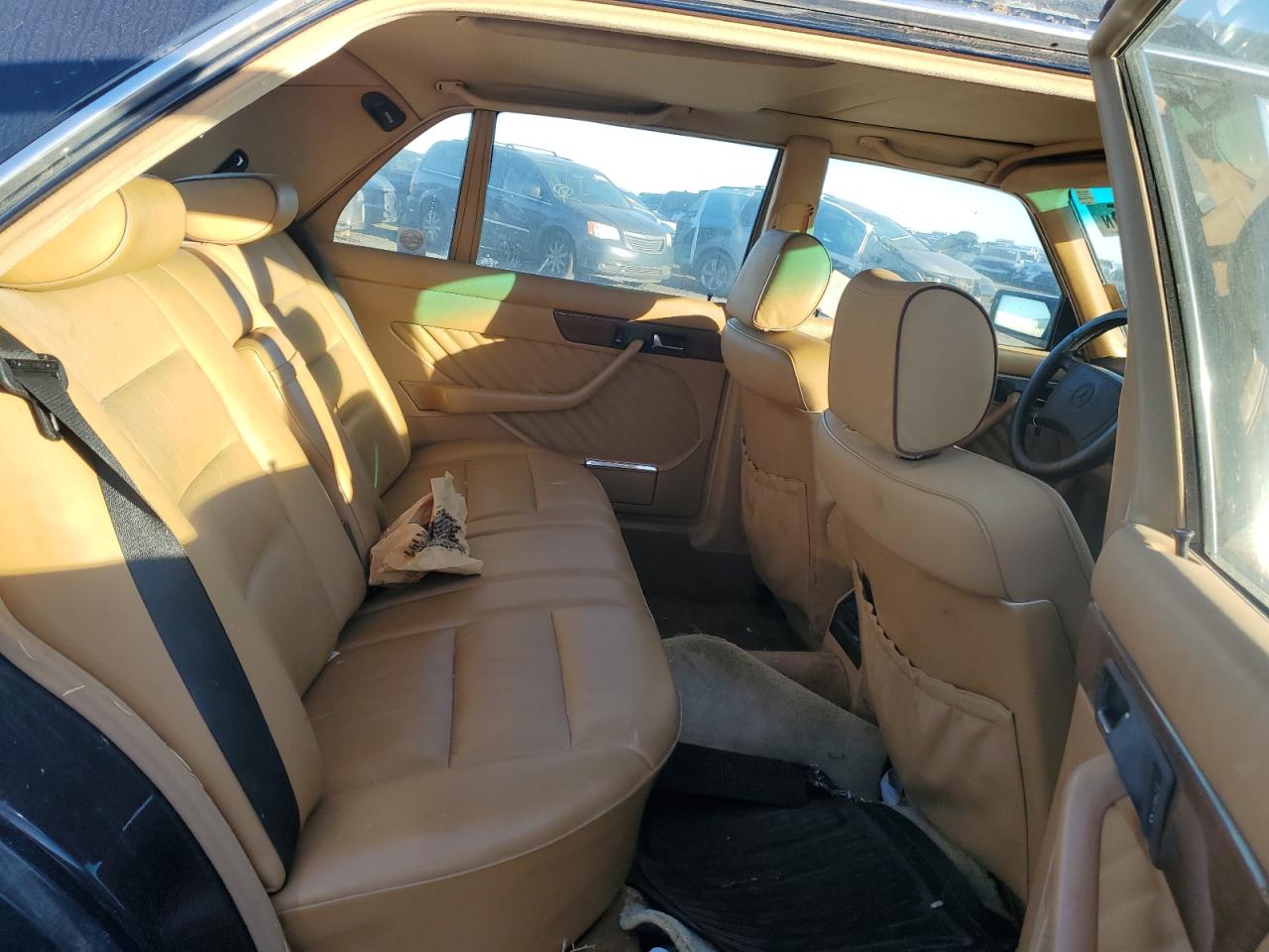 wdbca35e7ka486611 WDBCA35E7KA486611 1989 Mercedes-Benz 420 Sel