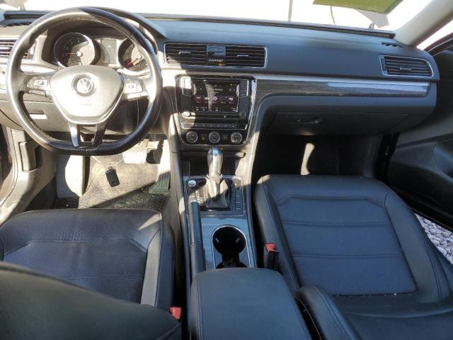  VOLKSWAGEN PASSAT 2018 Черный