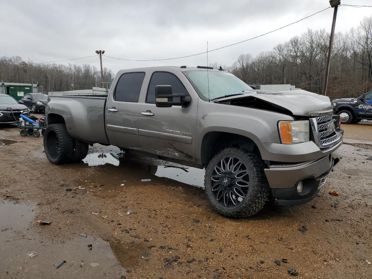 2012 GMC Sierra - Image 4
