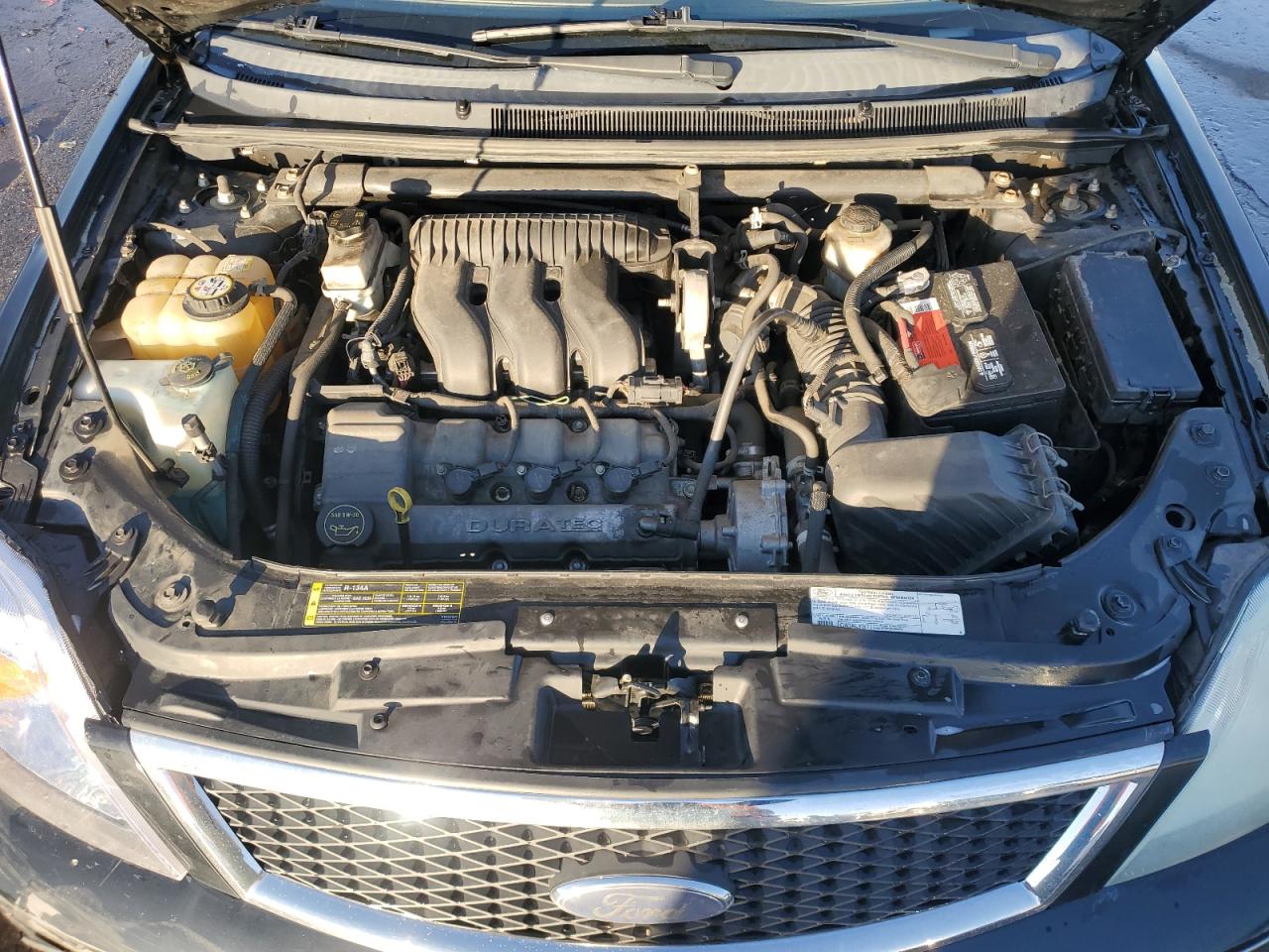 2006 Ford Five Hundred - Image 11