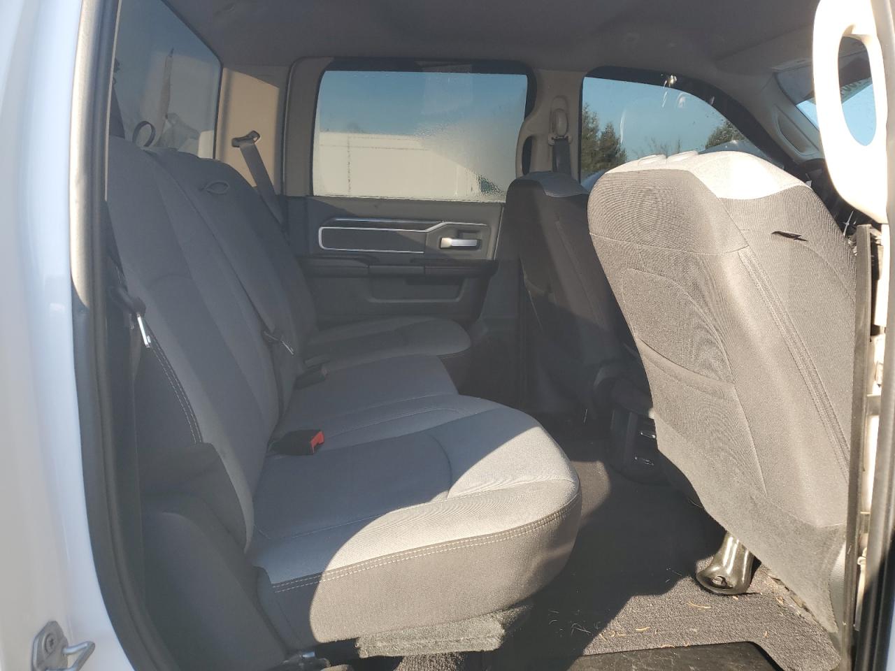2019 RAM 2500 - Image 10