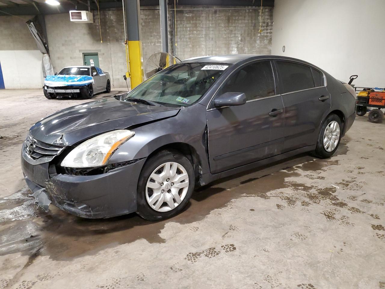 2011 Nissan Altima - Image 1