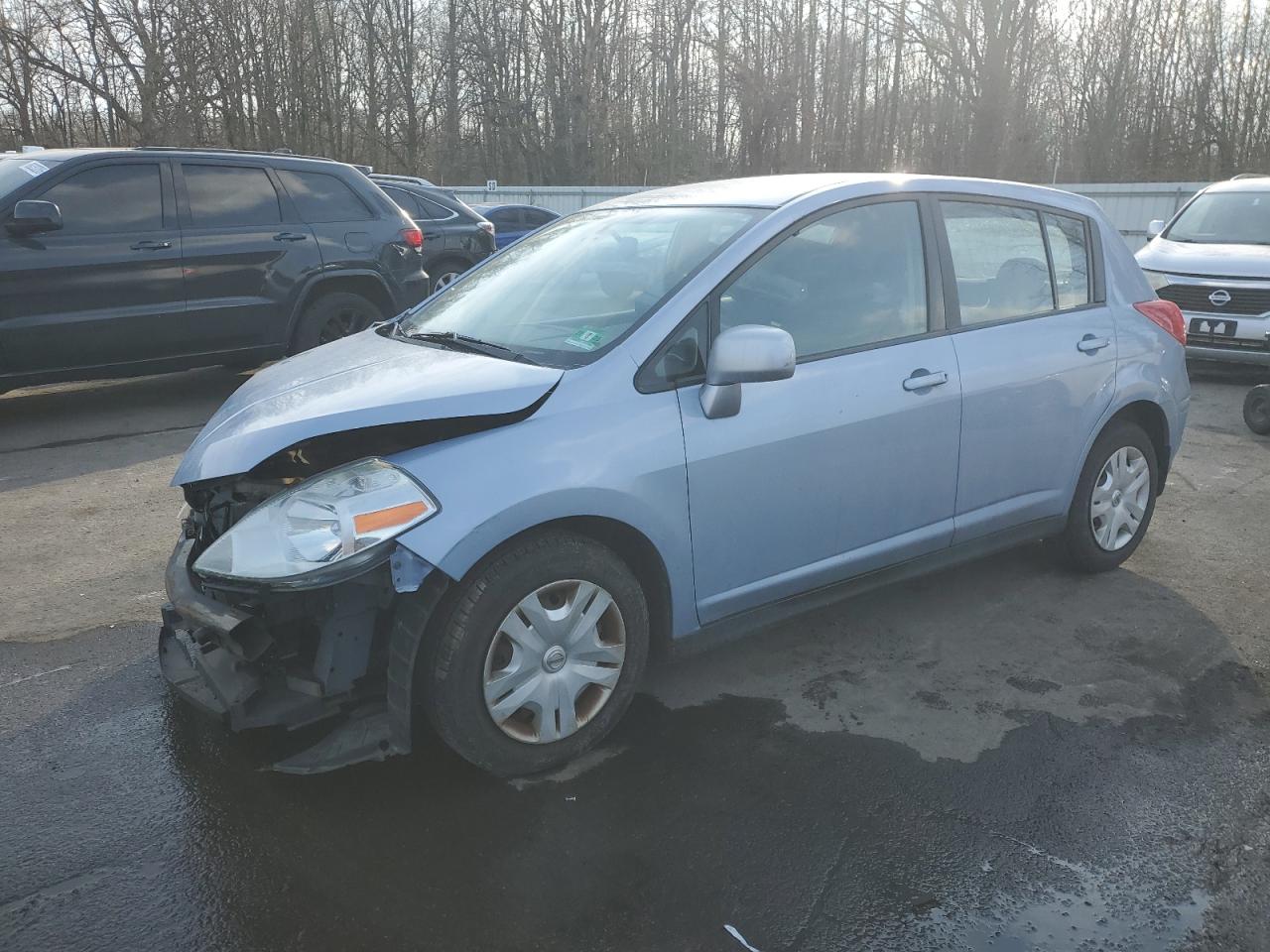 2010 Nissan Versa - Image 1