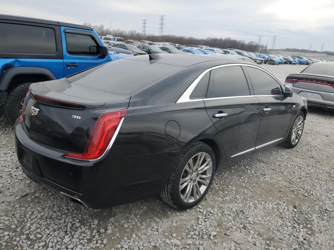 2018 Cadillac XTS - Image 3