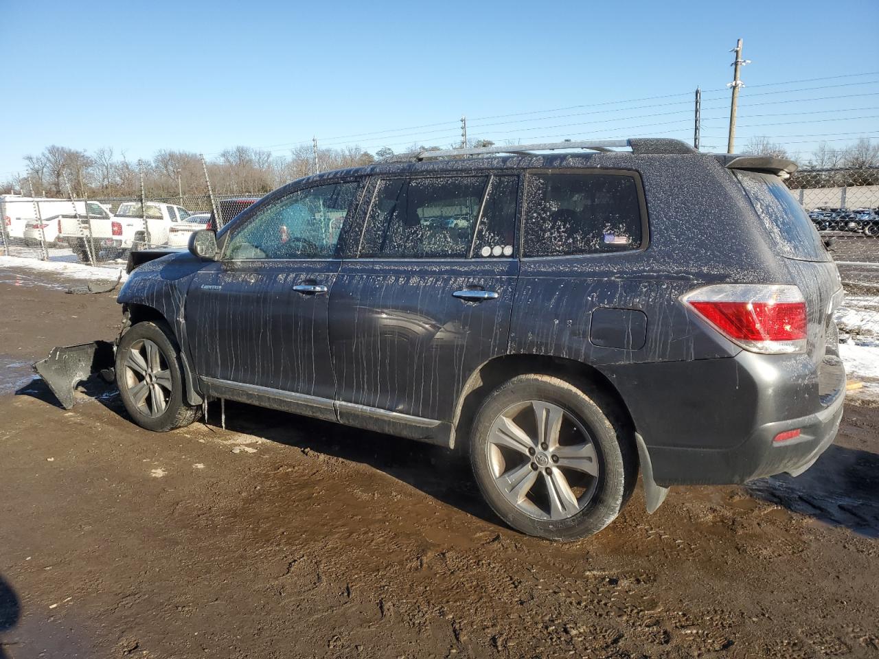 2013 Toyota Highlander - Image 2