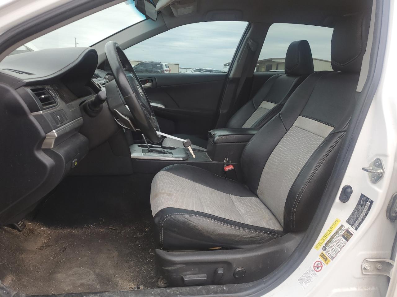2014 Toyota Camry - Image 7