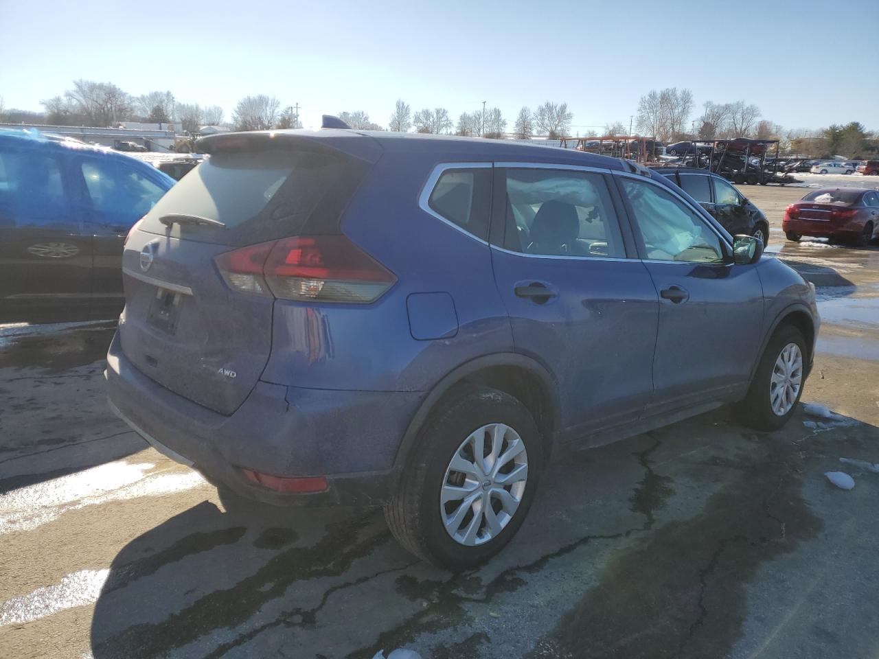 2020 Nissan Rogue - Image 3