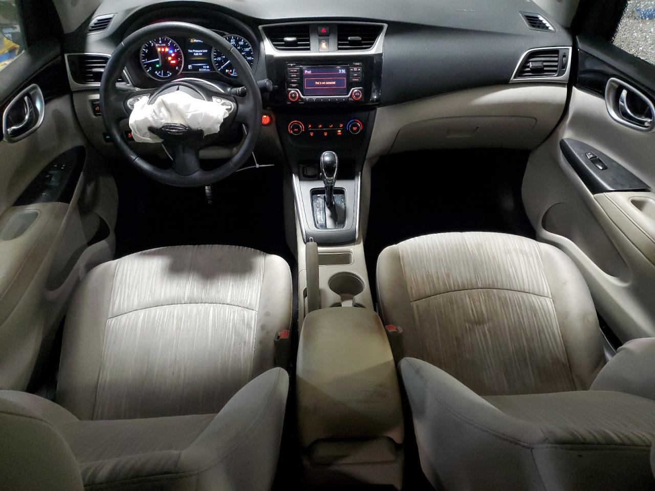 2016 Nissan Sentra - Image 8