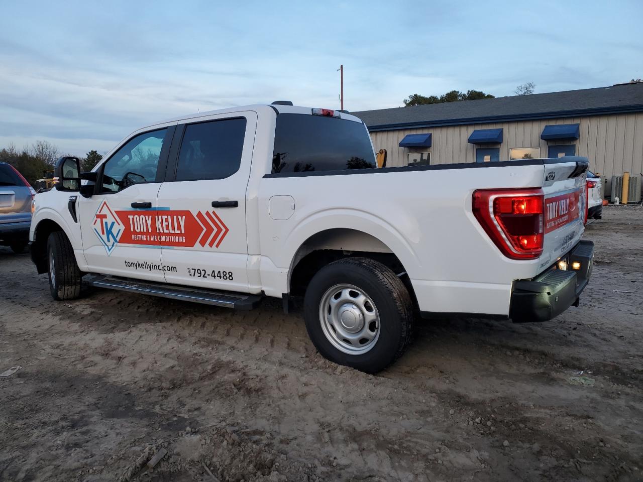 2021 Ford F-150 - Image 2