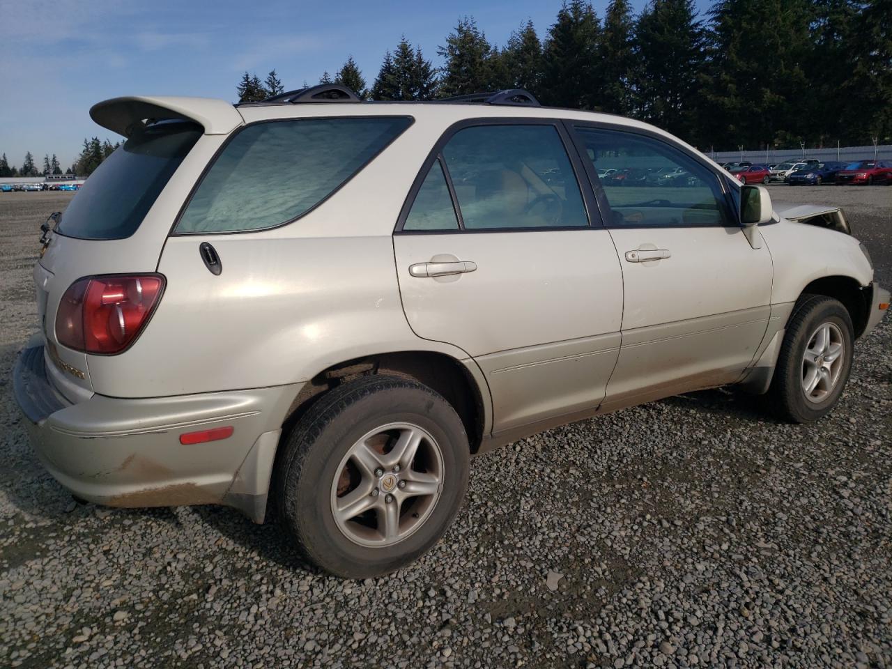 2000 Lexus RX - Image 3