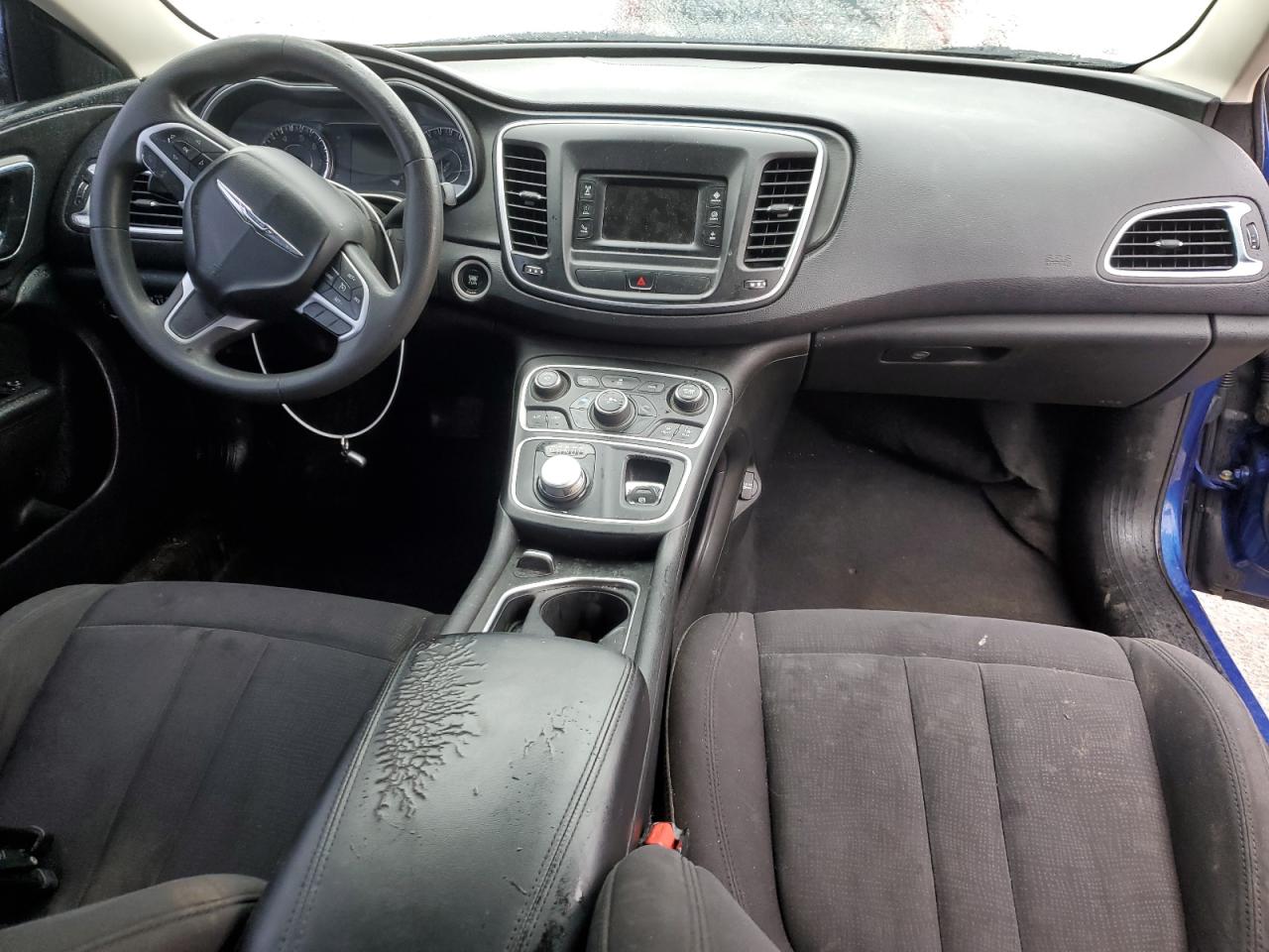 2015 Chrysler 200 - Image 8