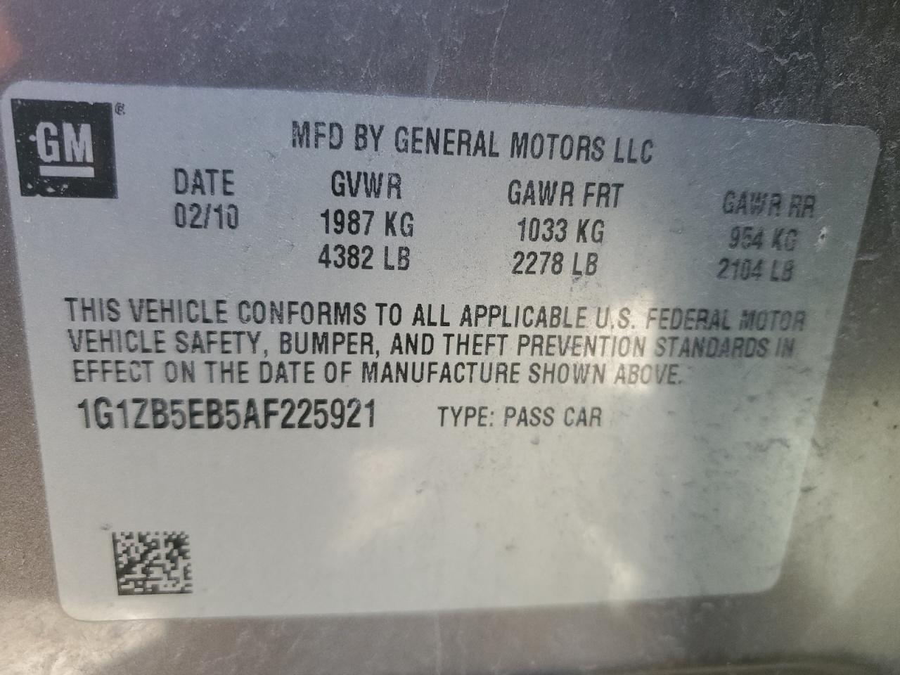 2010 Chevrolet Malibu - Image 13