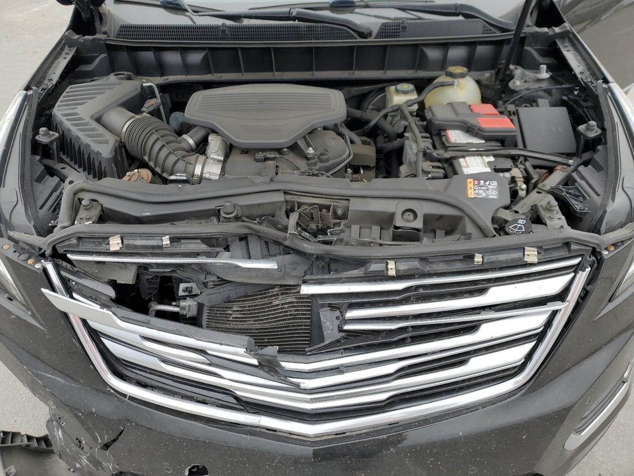 2017 Cadillac XT5 - Image 14