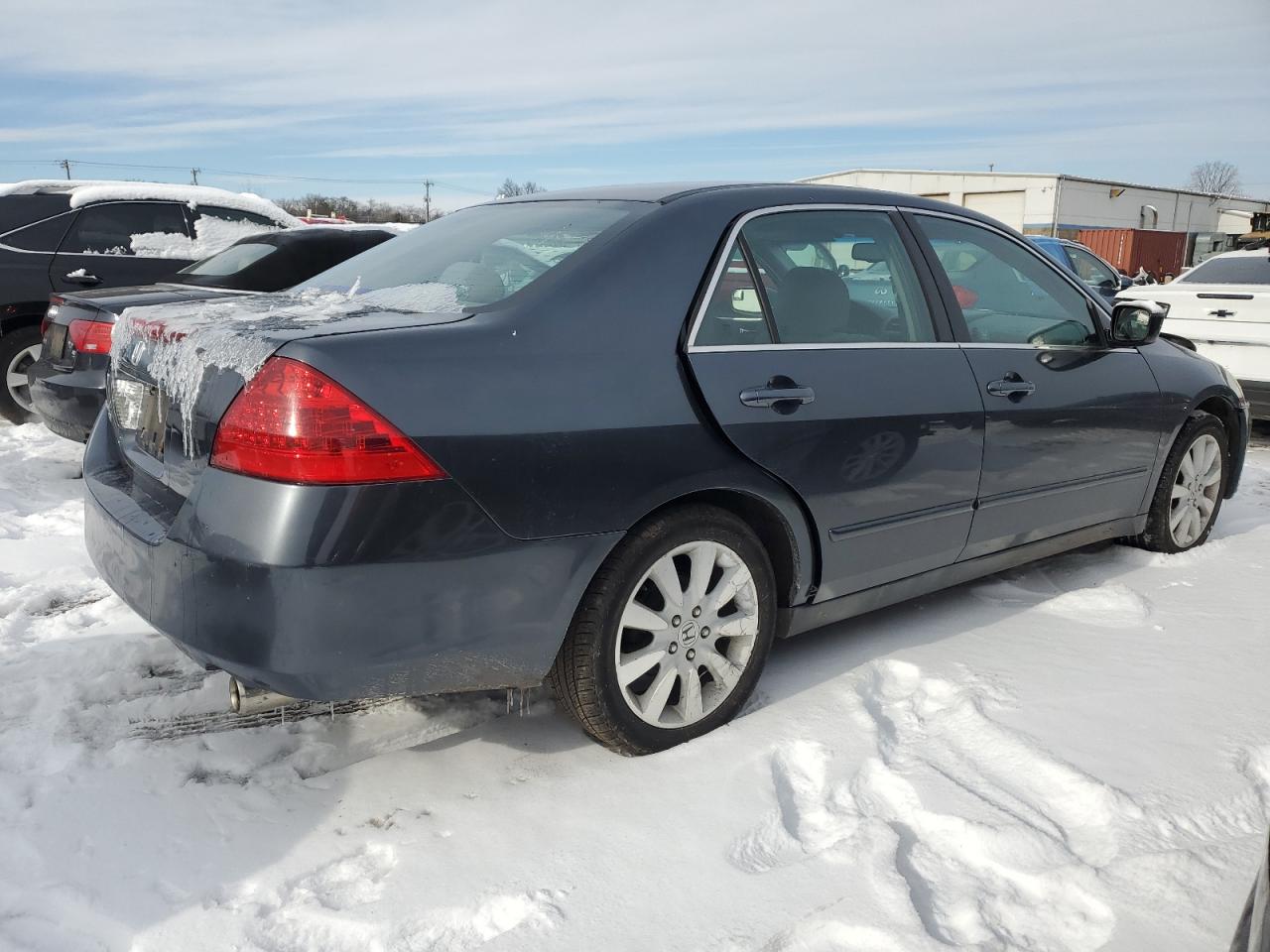 2007 Honda Accord - Image 3