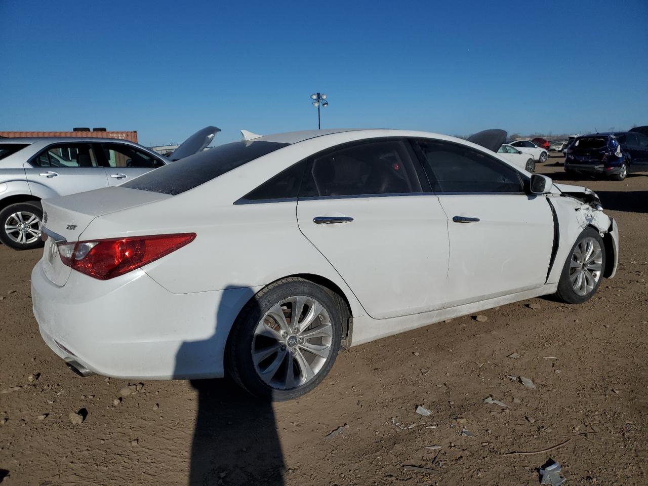 2011 Hyundai Sonata - Image 3
