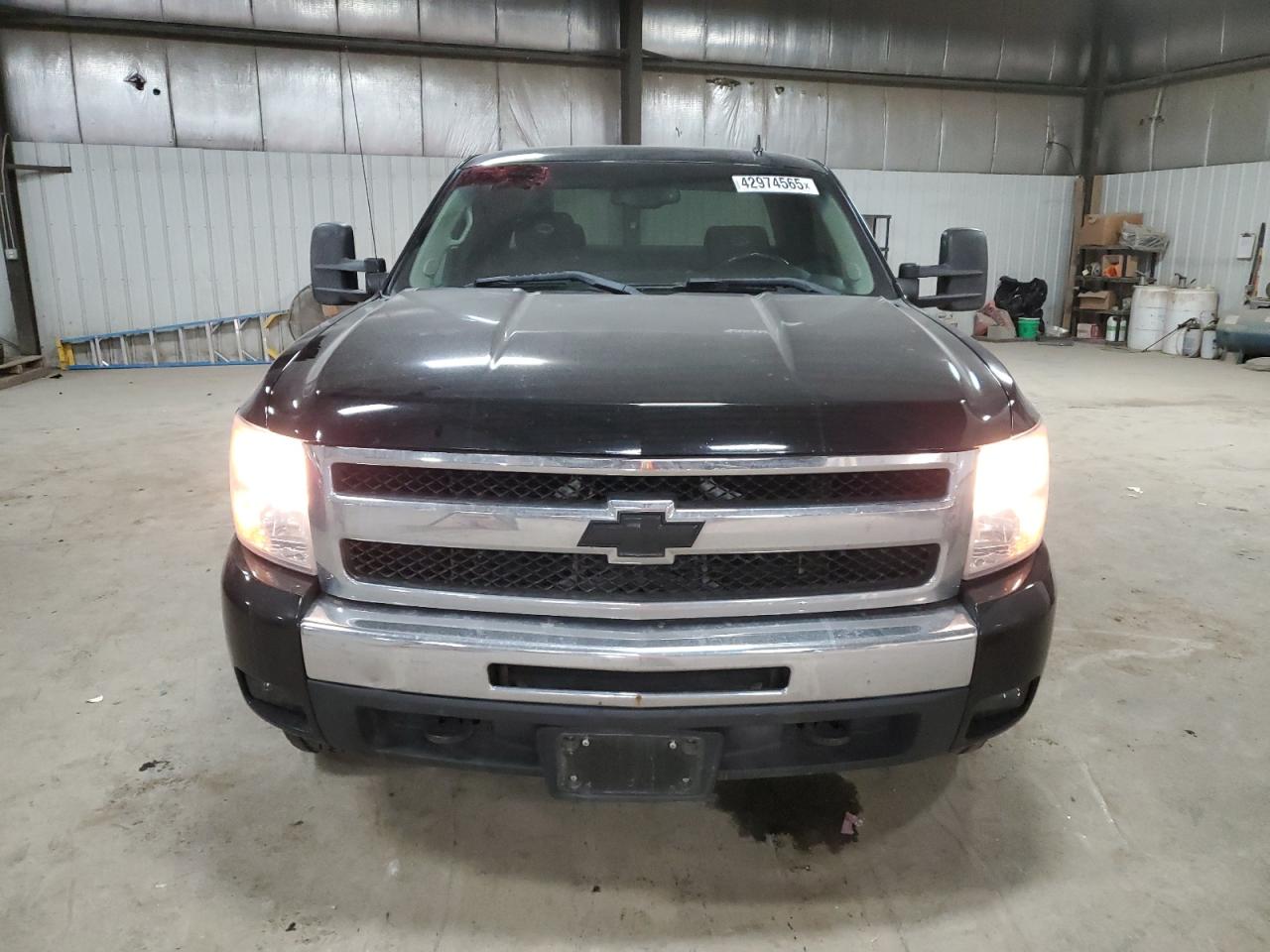 2011 Chevrolet Silverado - Image 5