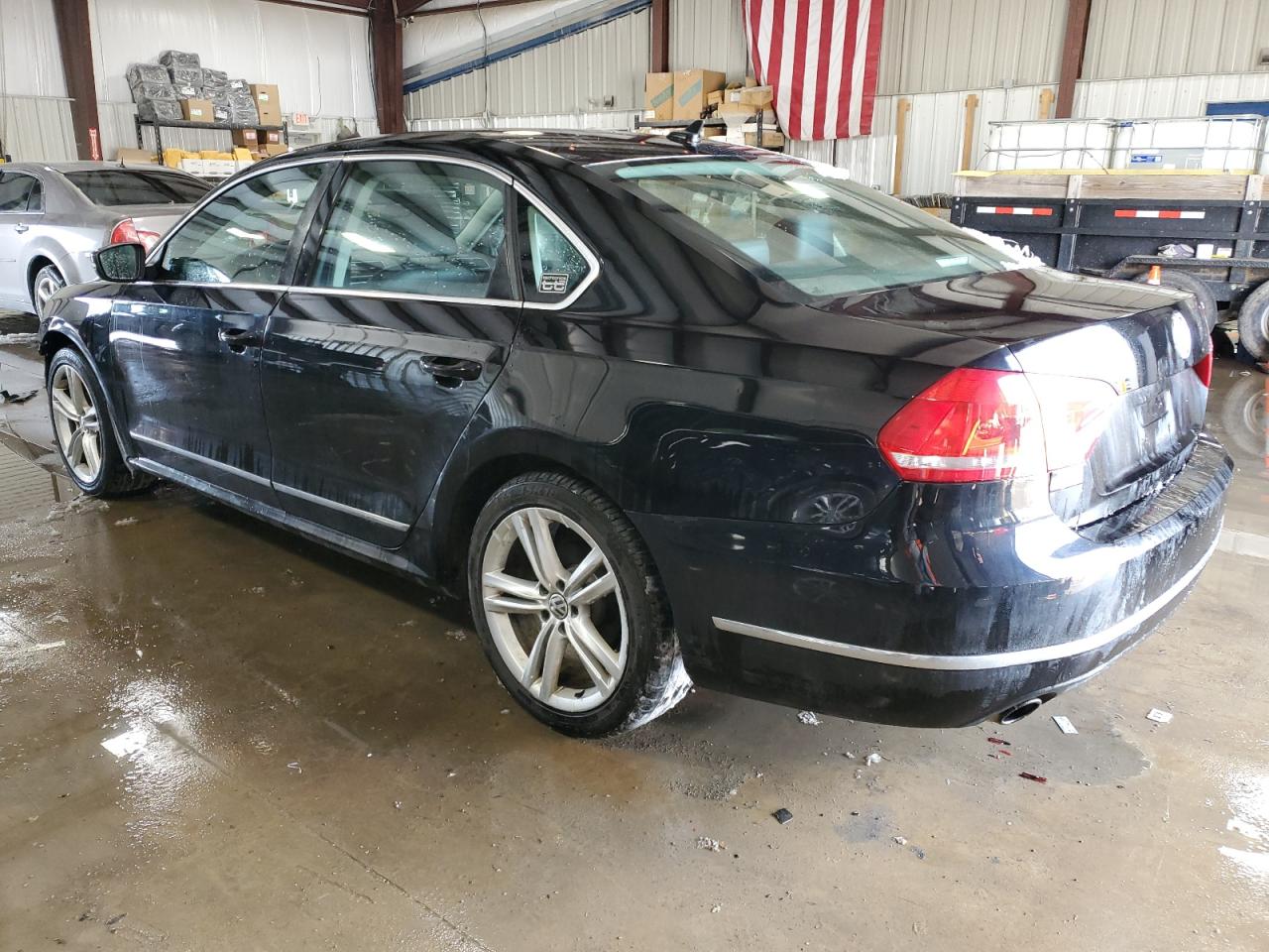 2014 Volkswagen Passat - Image 2