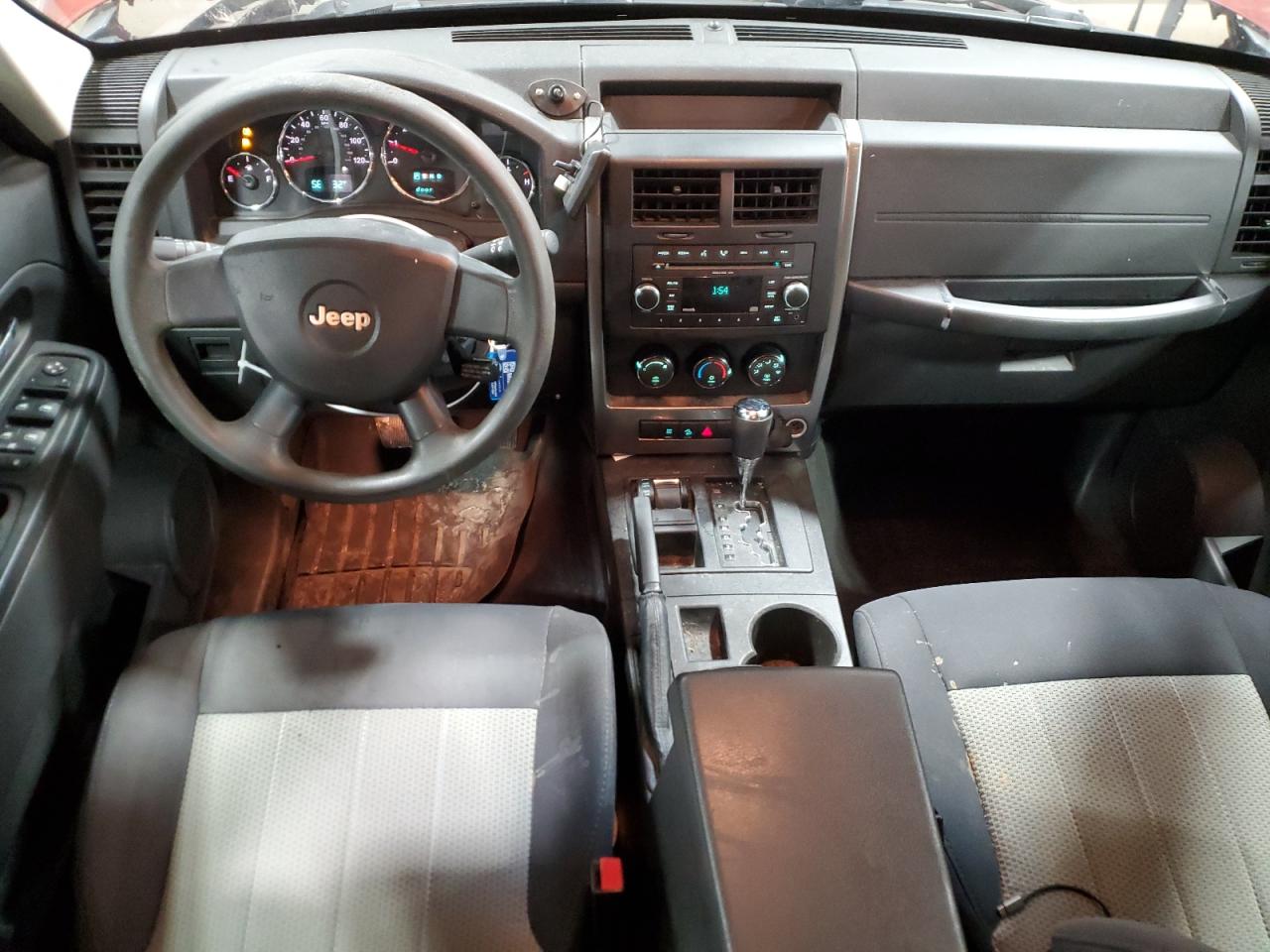 2009 Jeep Liberty (North America) - Image 8