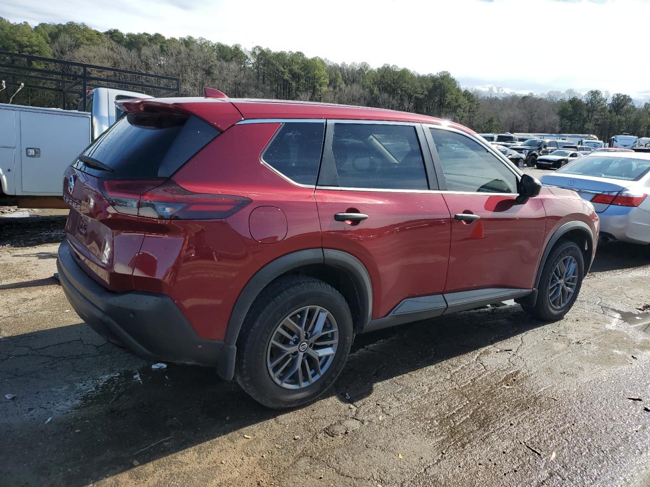 2021 Nissan Rogue - Image 3