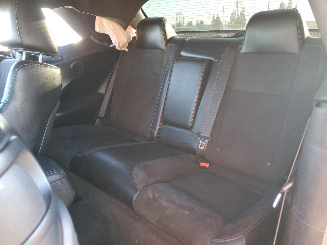 2018 Dodge Challenger - Image 10