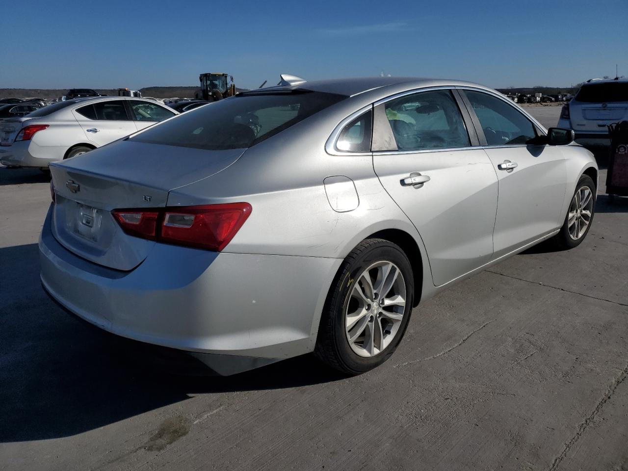 2016 Chevrolet Malibu - Image 3