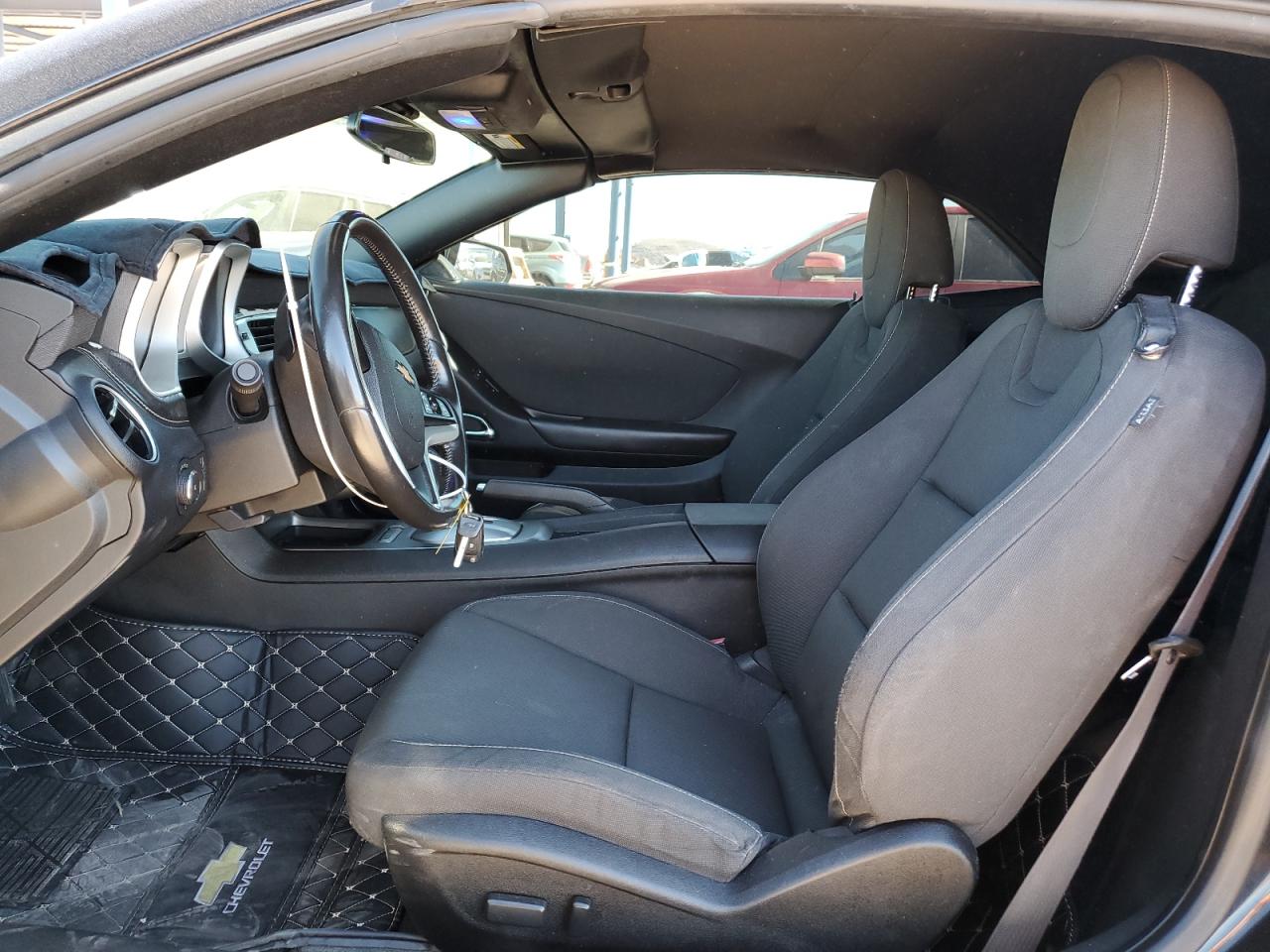 2014 Chevrolet Camaro - Image 7