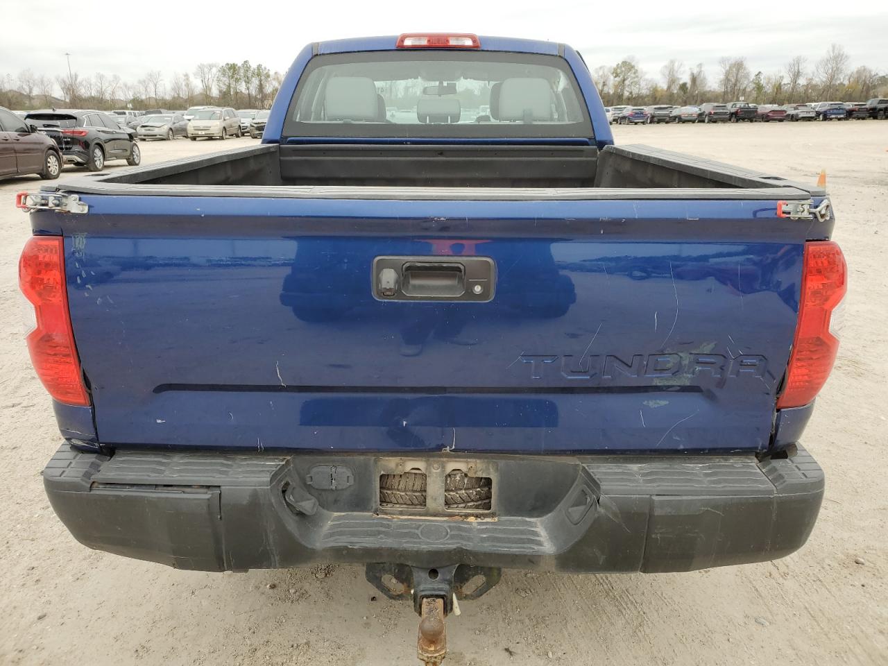 2015 Toyota Tundra - Image 6