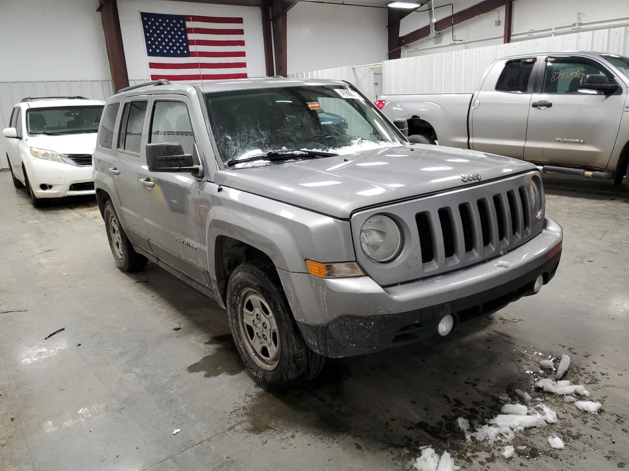 2015 Jeep Liberty (Patriot) - Image 4