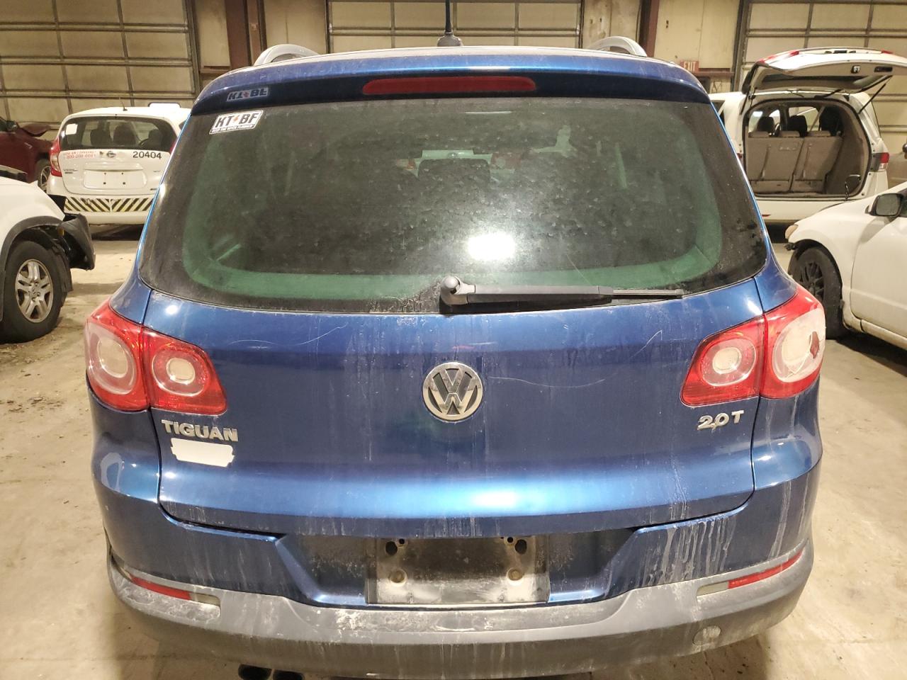 2009 Volkswagen Tiguan - Image 6