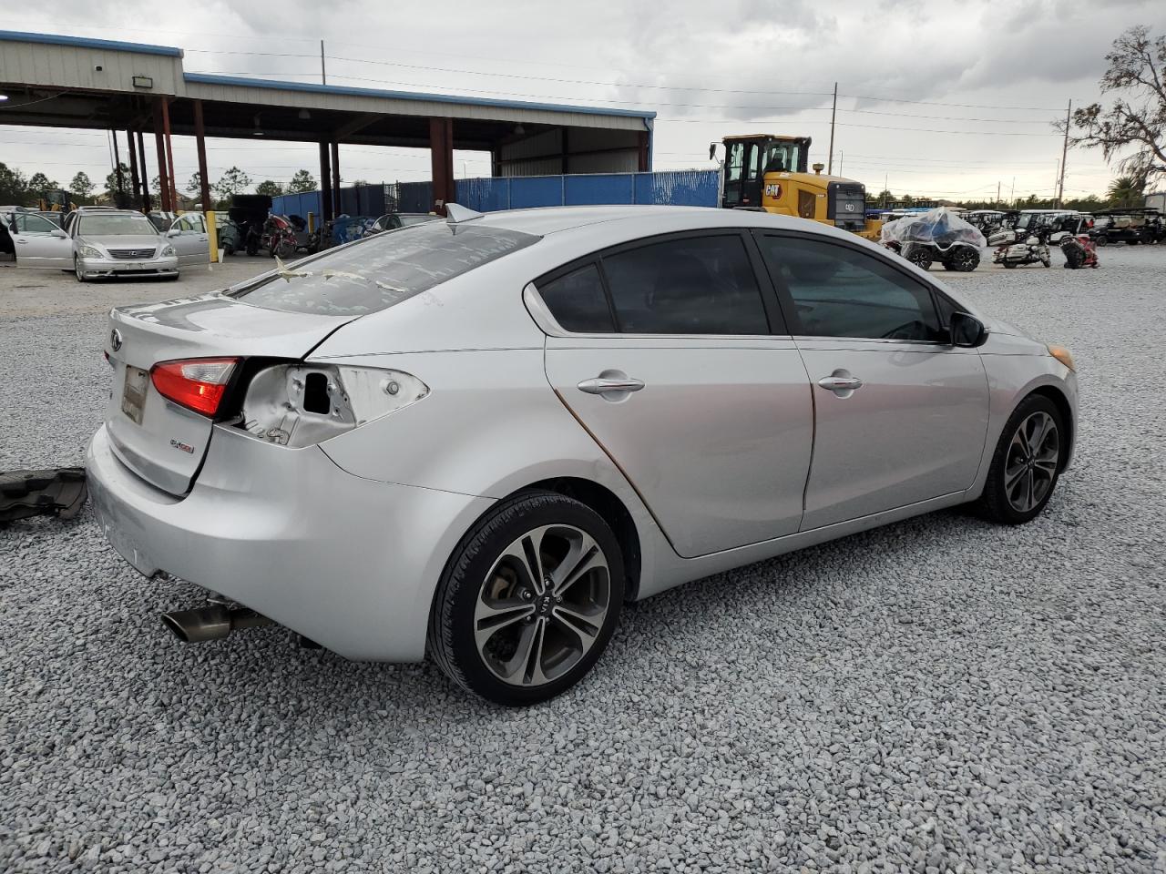 2015 Kia Forte - Image 3