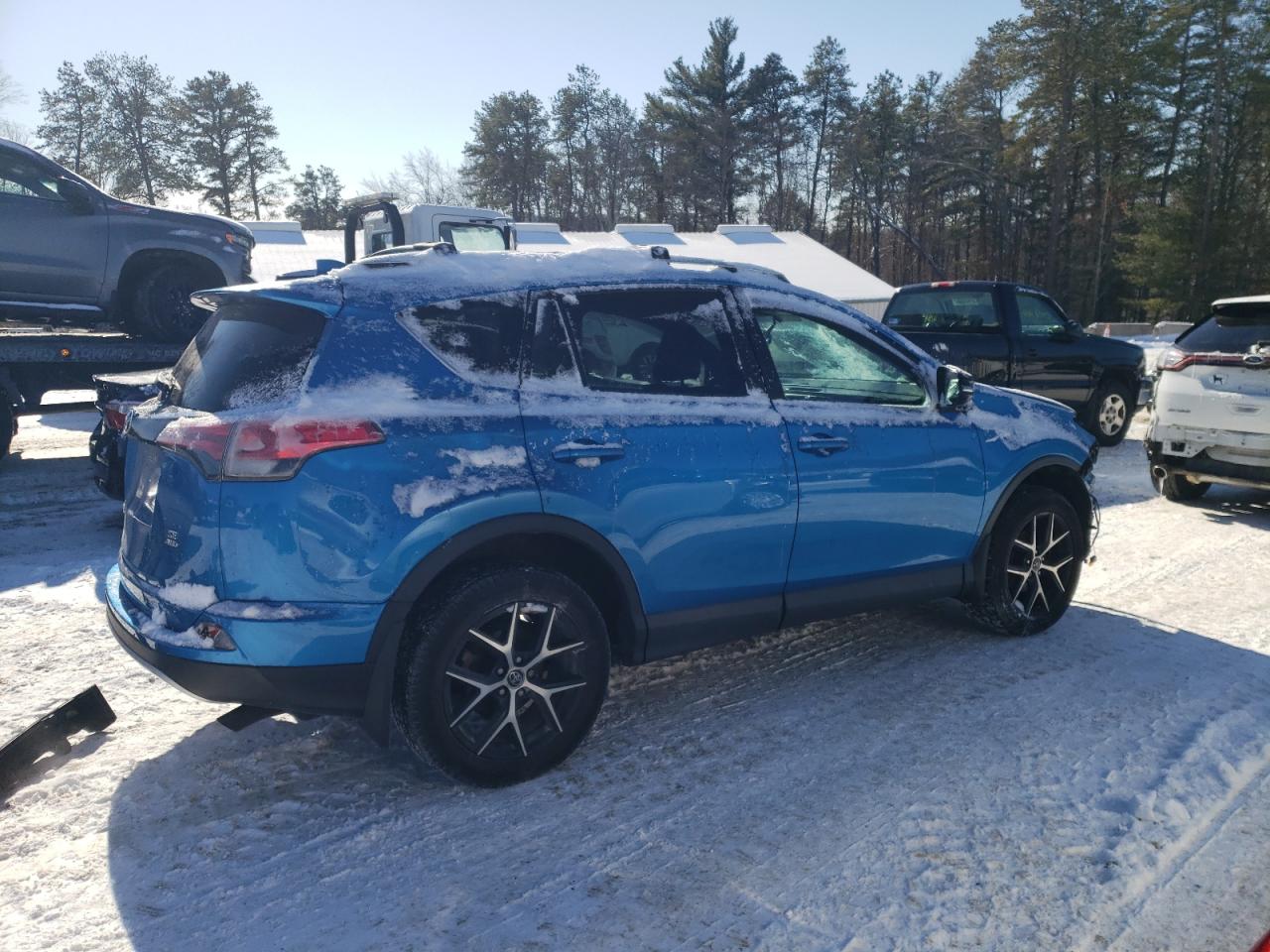 2016 Toyota RAV 4 - Image 3