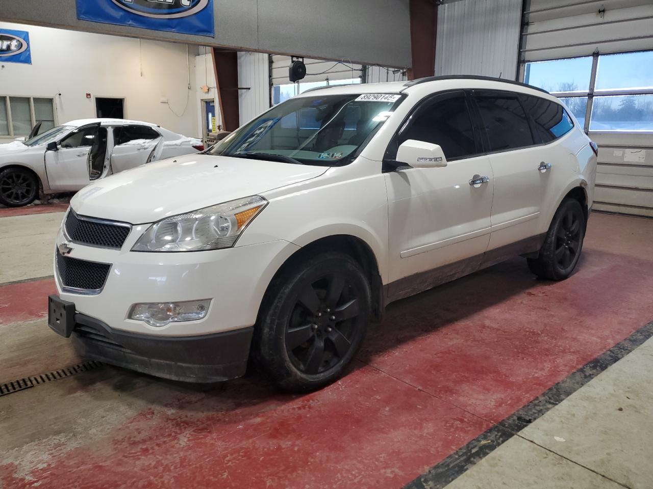 2010 Chevrolet Traverse Lt იყიდება Angola-ში, NY - Front End