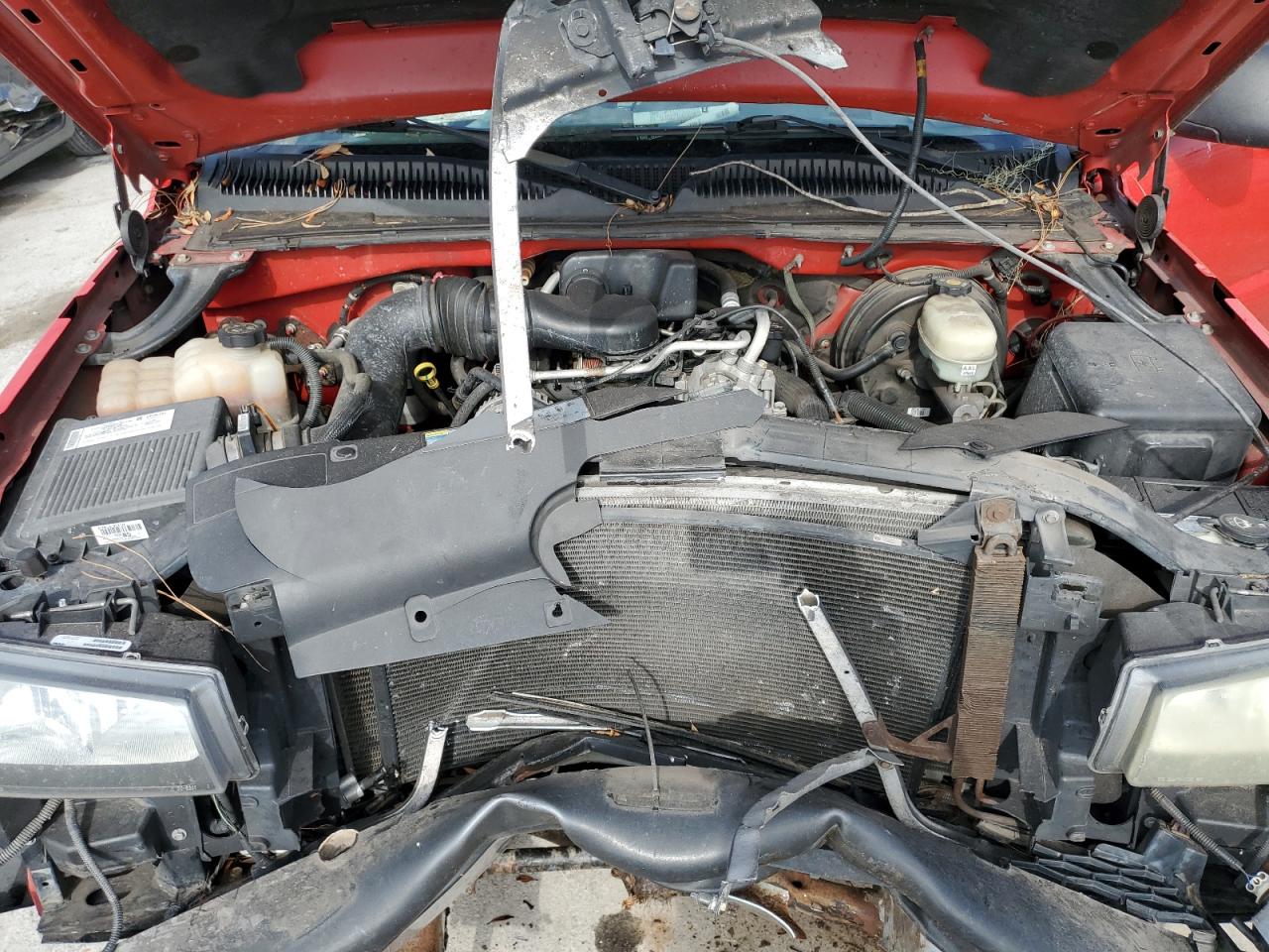 2007 Chevrolet Silverado - Image 11