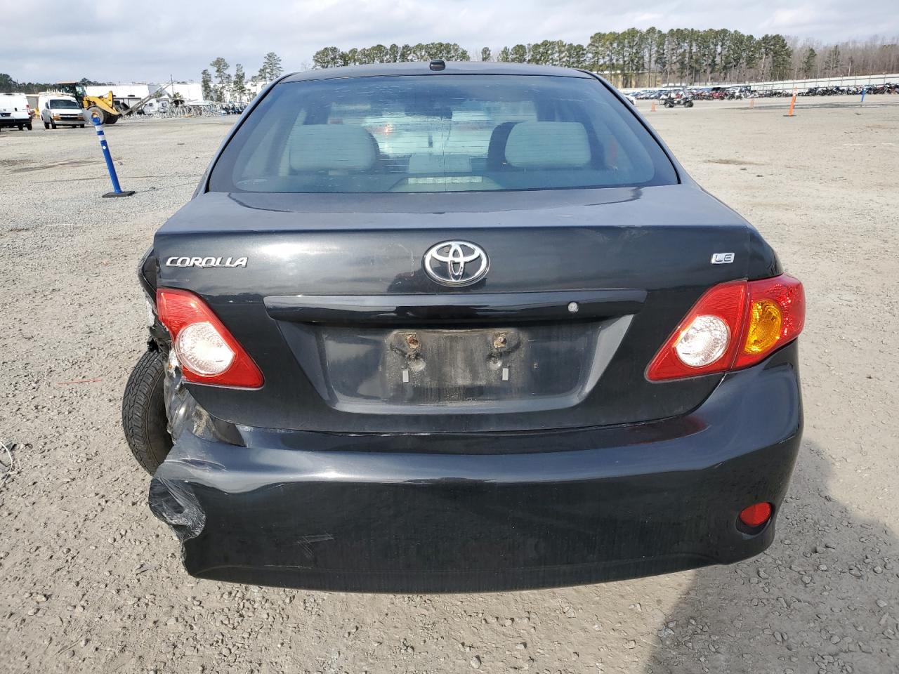 2010 Toyota Corolla - Image 6