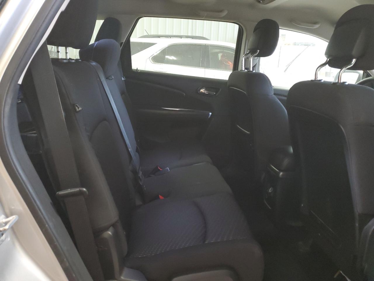 2012 Dodge Journey - Image 11