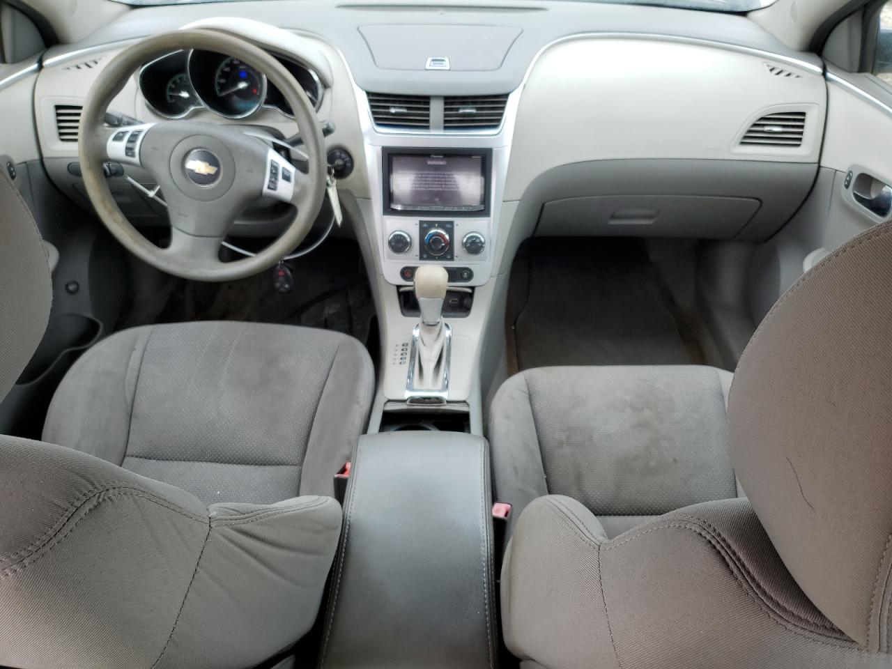 2012 Chevrolet Malibu - Image 8