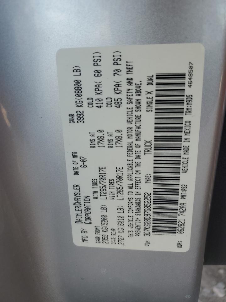 2007 Dodge RAM - Image 12