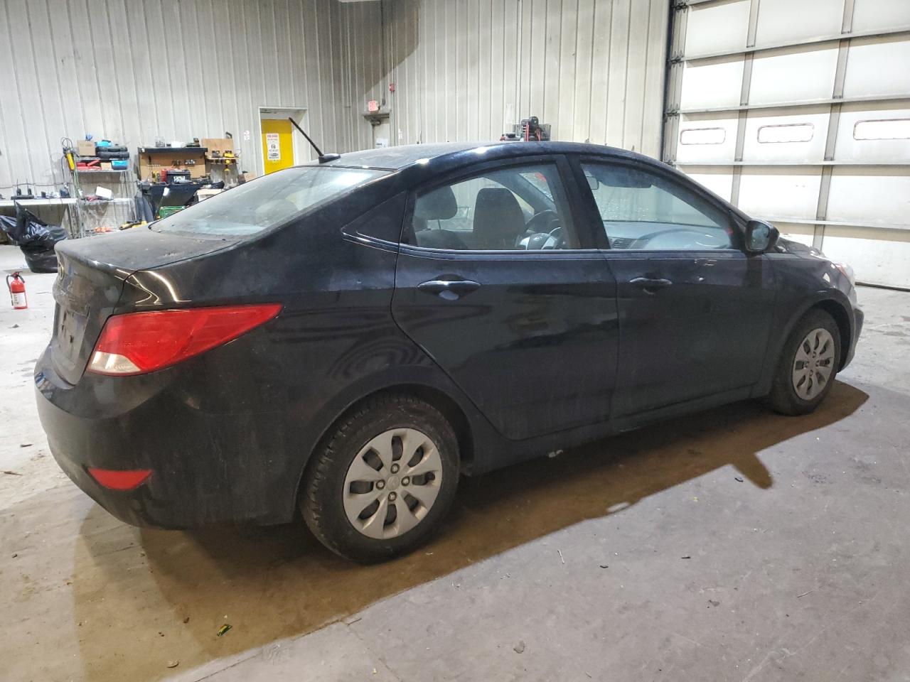 2016 Hyundai Accent - Image 3