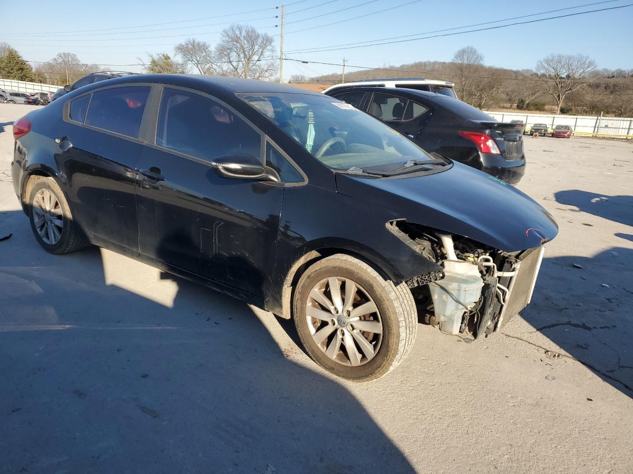 VIN KNAFX4A69G5589639 2016 KIA FORTE no.4