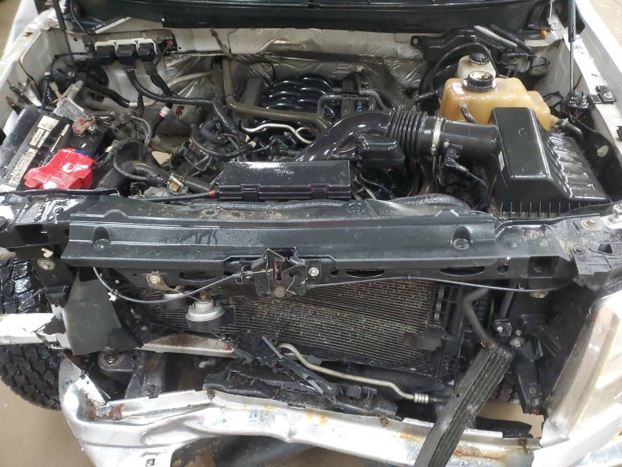 2013 Ford F-150 - Image 11