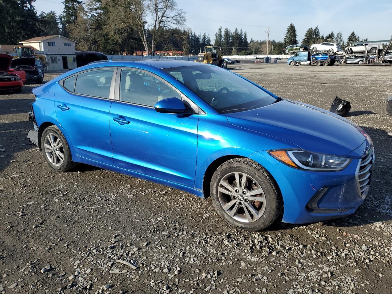 2017 Hyundai Elantra - Image 4