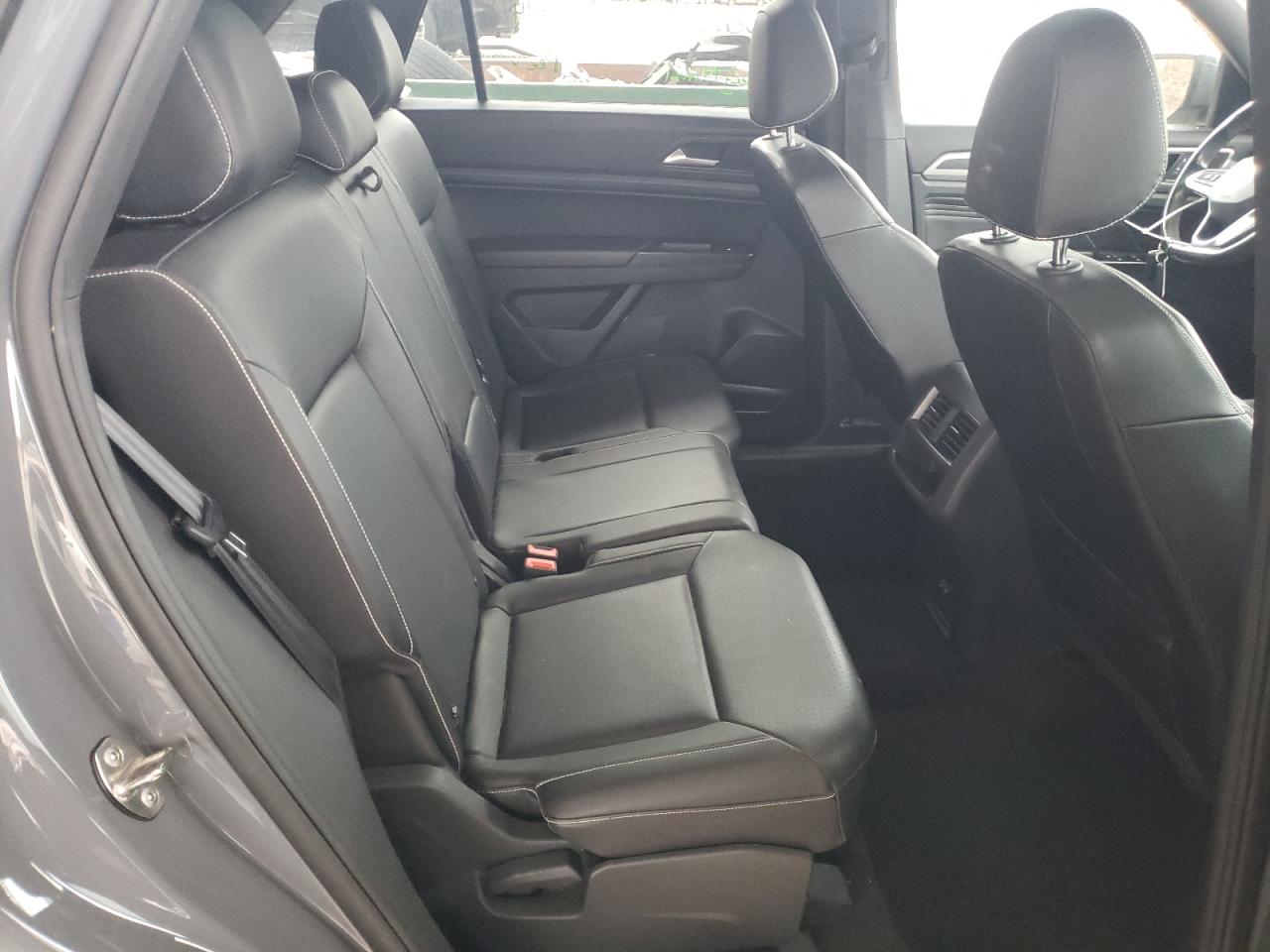 2020 Volkswagen Atlas - Image 10