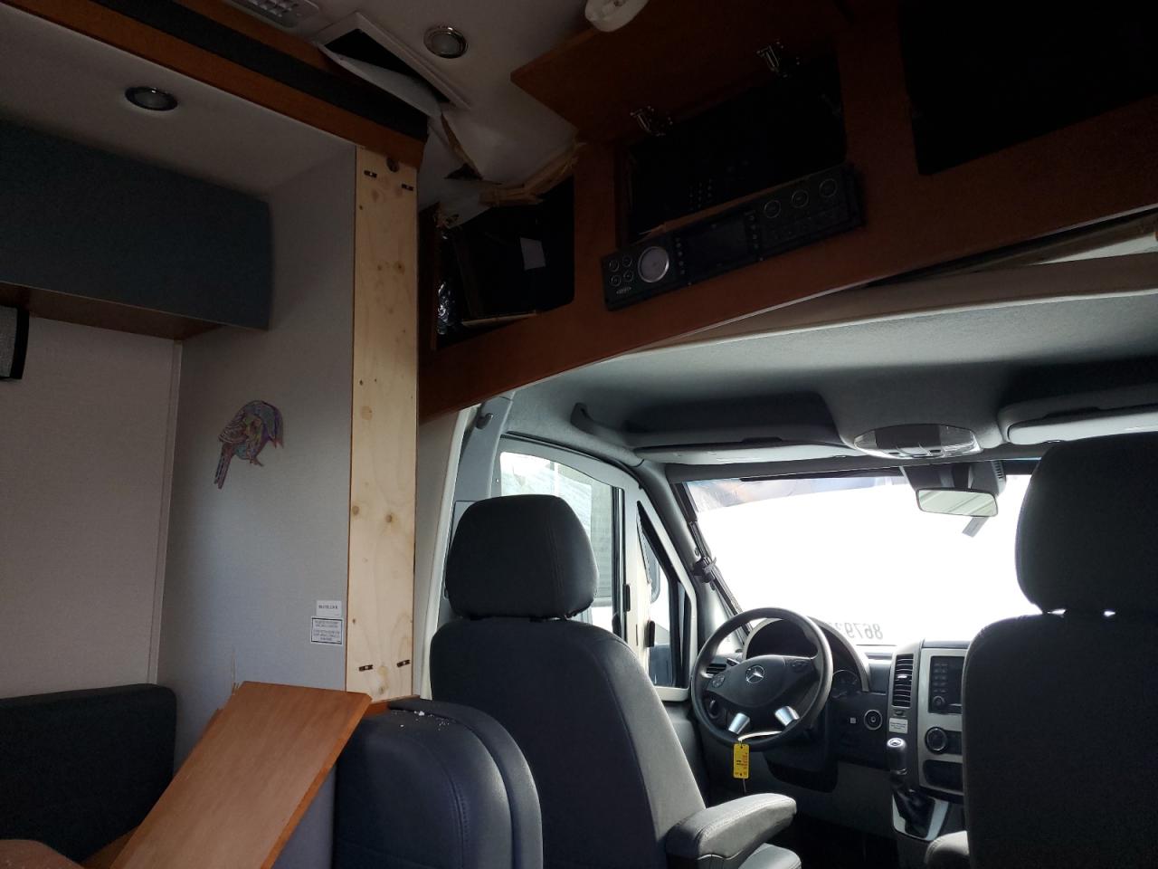 2016 Mercedes-Benz Sprinter - Image 5